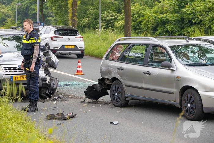 Flinke schade bij kop-staartbotsing
