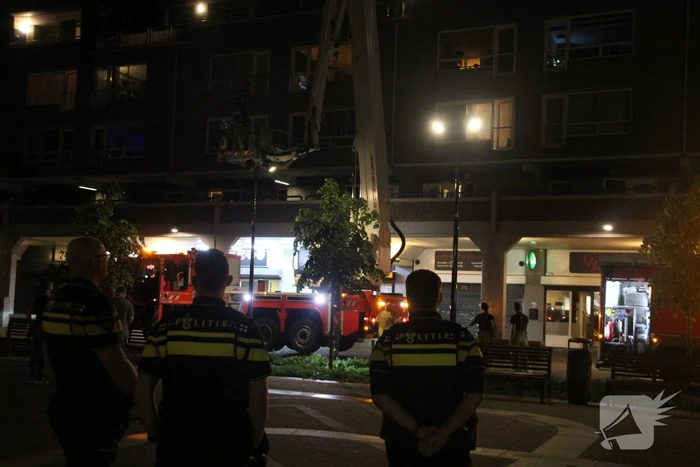 Brandweer doet onderzoek naar mogelijke brand