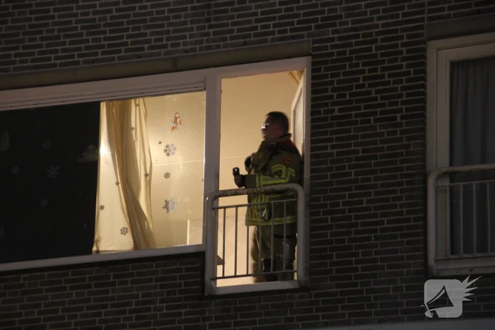 Brandweer doet onderzoek naar mogelijke brand