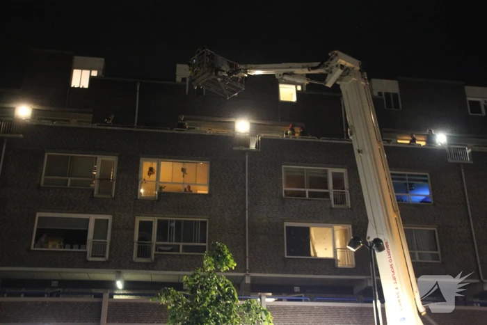 Brandweer doet onderzoek naar mogelijke brand