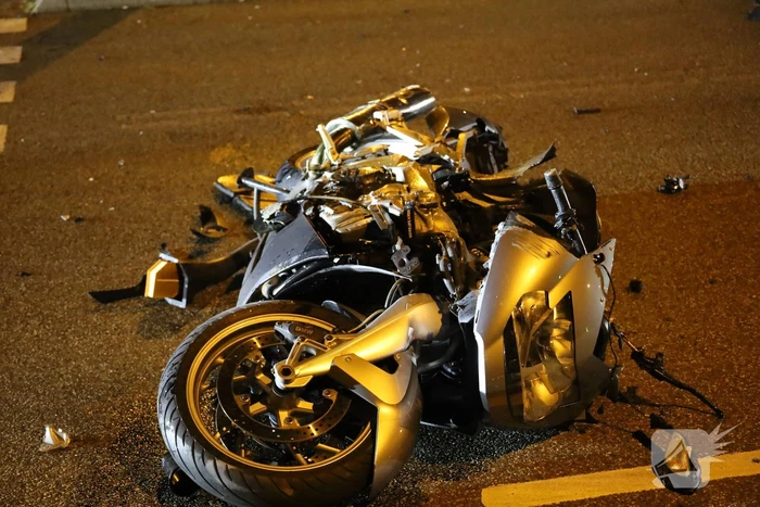 Motorrijder gewond na val bij kruising