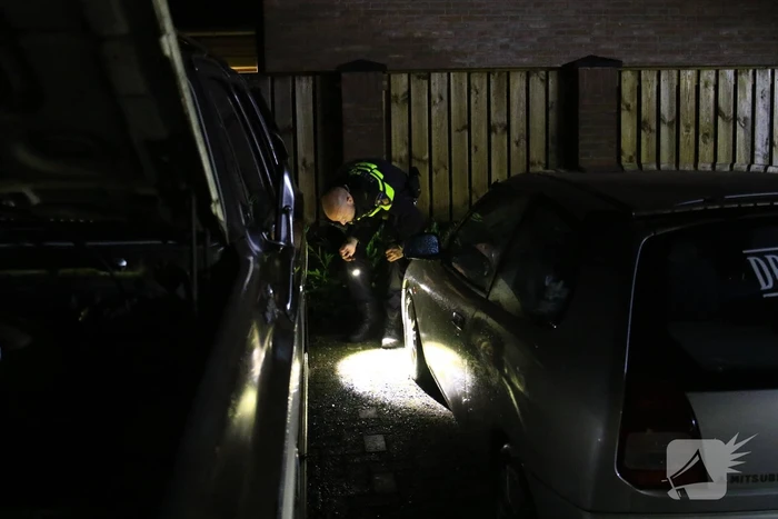 Flinke schade na brand in geparkeerde auto