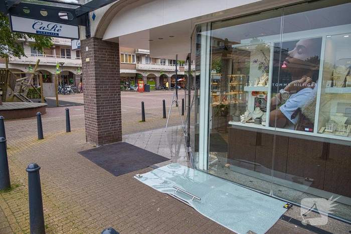 Juwelier leeggehaald na inbraak