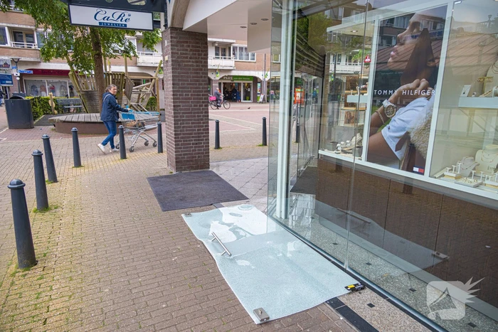 Juwelier leeggehaald na inbraak
