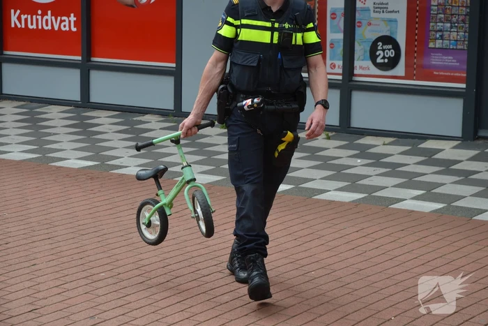 Zoektocht na aantreffen kinderfiets