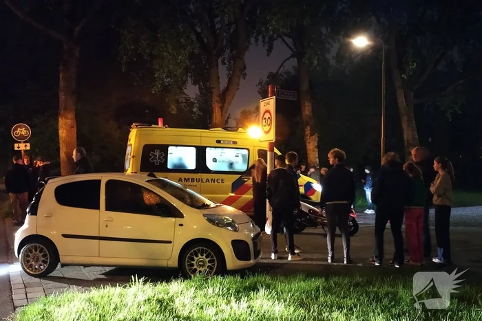 Persoon gewond bij aanrijding met scooter