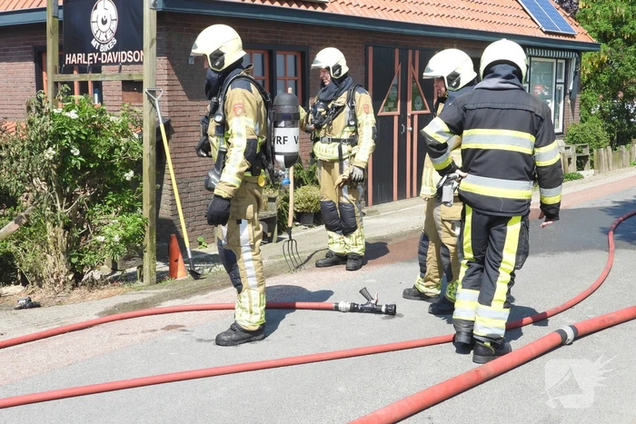 Twee voertuigen afgebrand tijdens werkzaamheden