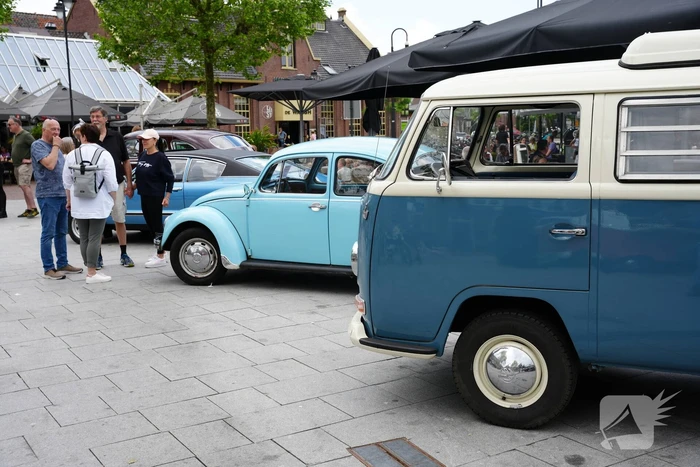 Klassieke auto's te bewonderen in het centrum