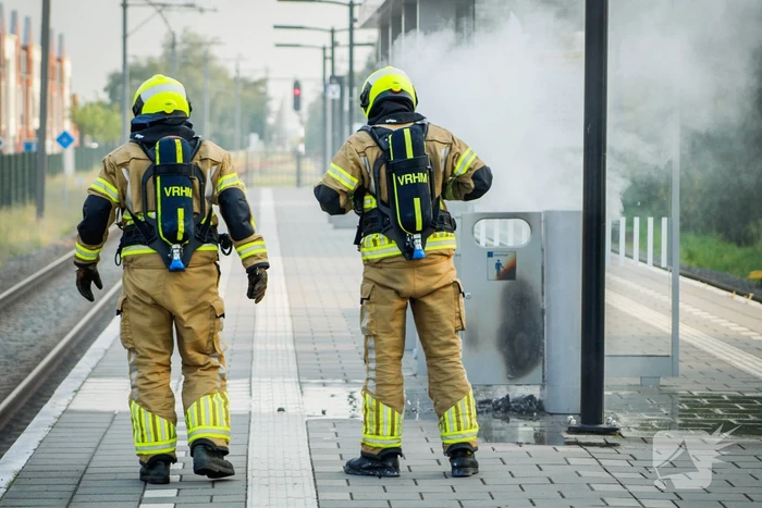 Flinke rookontwikkeling door brand op treinstation