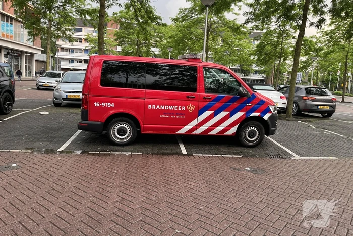 Brandweer onderzoekt gaslucht in supermarkt