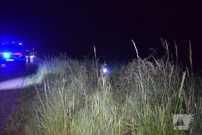 Auto belandt in sloot bij ongeval