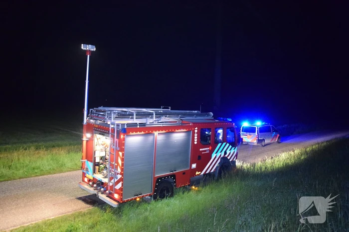 Auto belandt in sloot bij ongeval