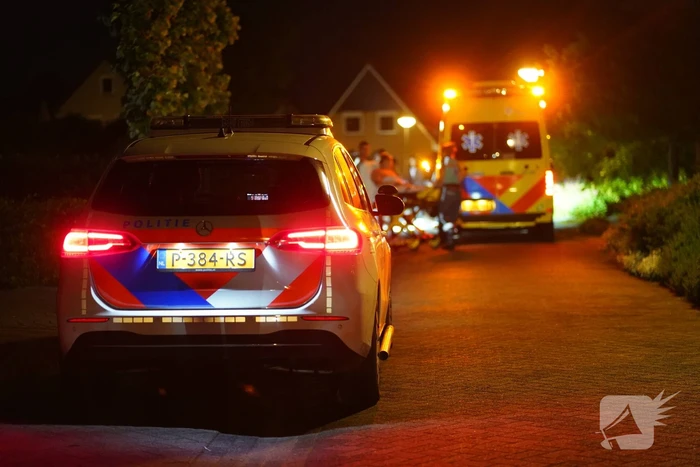 Gewond persoon op straat aangetroffen