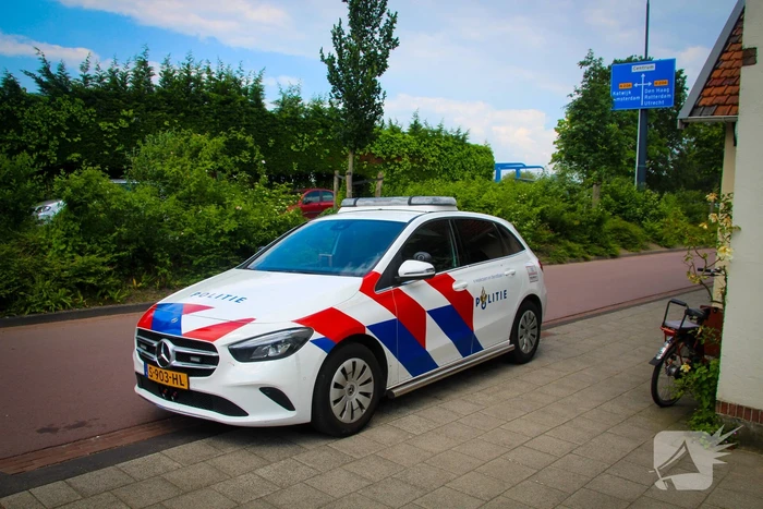 Wielrenner botst op fietsende kinderen