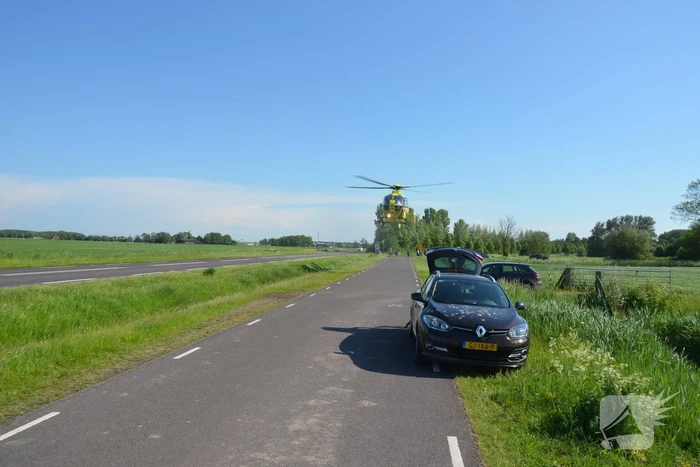 Hulpdiensten groots ingezet waaronder een traumateam voor een voertuig te water