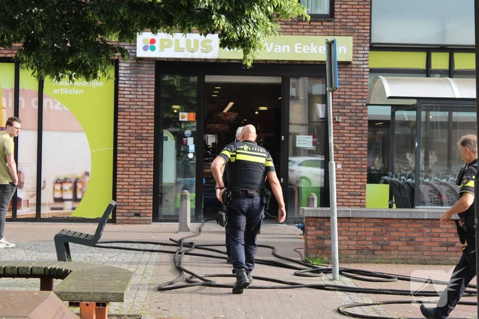 Brand in supermarkt snel onder controle