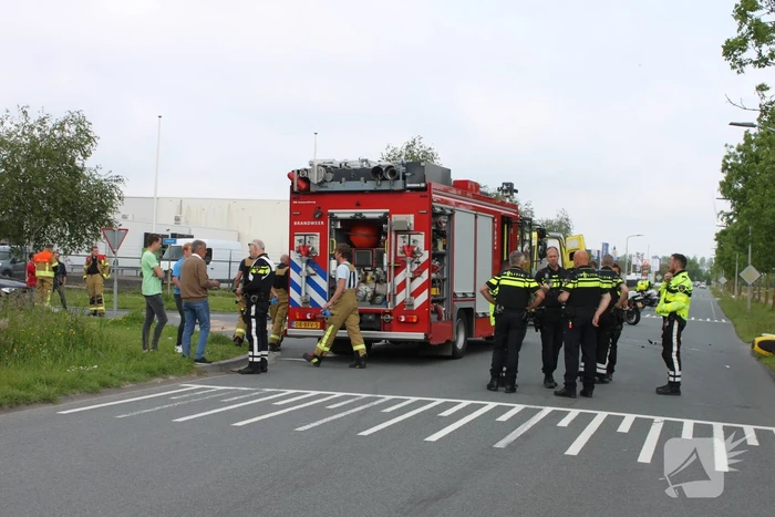 Motorrijder overleden na botsing met auto
