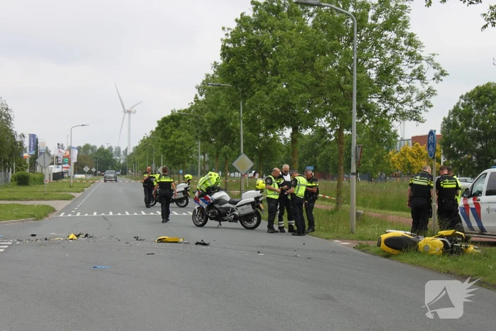 Motorrijder overleden na botsing met auto