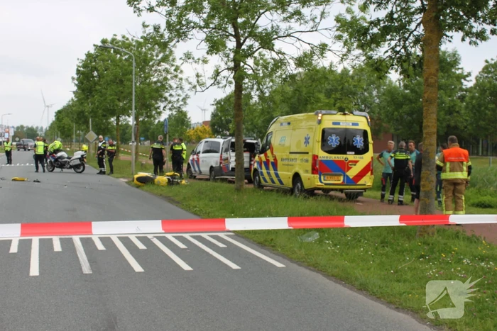 Motorrijder overleden na botsing met auto