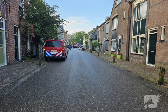 Bankstel vat vlam door batterij