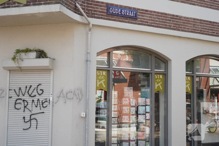 Winkelpanden beklad in winkelcentra