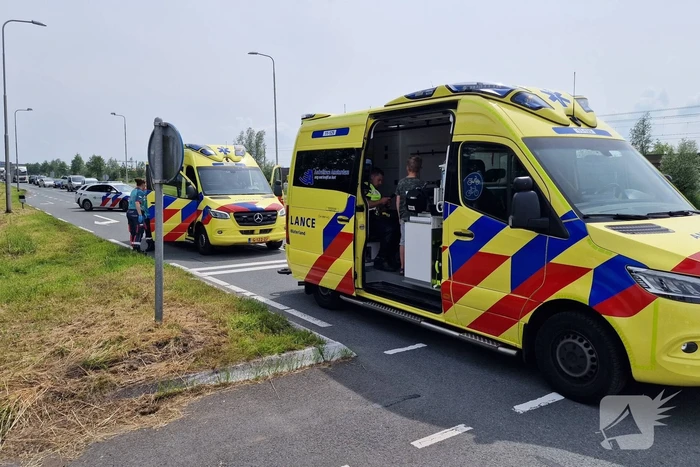 Twee Gewonden en geschrokken Kinderen bij Ongeval