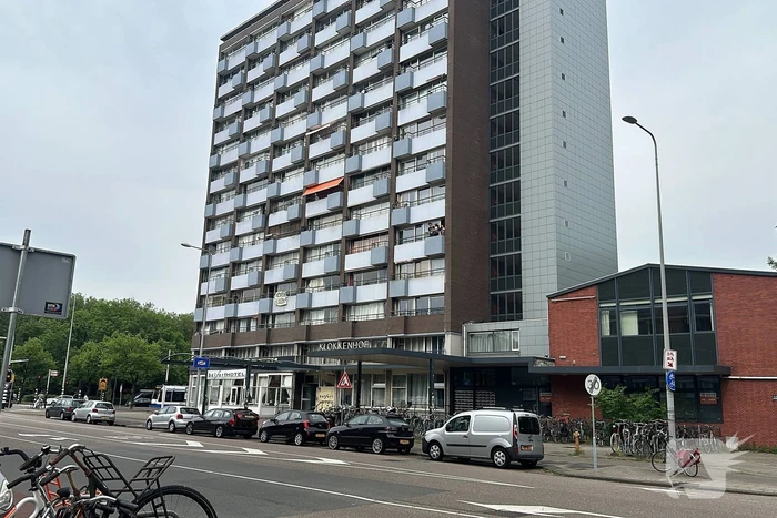 Appartementen gekraakt in flat klokkenhof