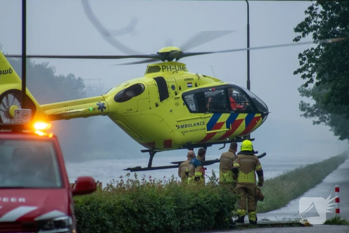 Grote zoekactie na vermist persoon in kanaal