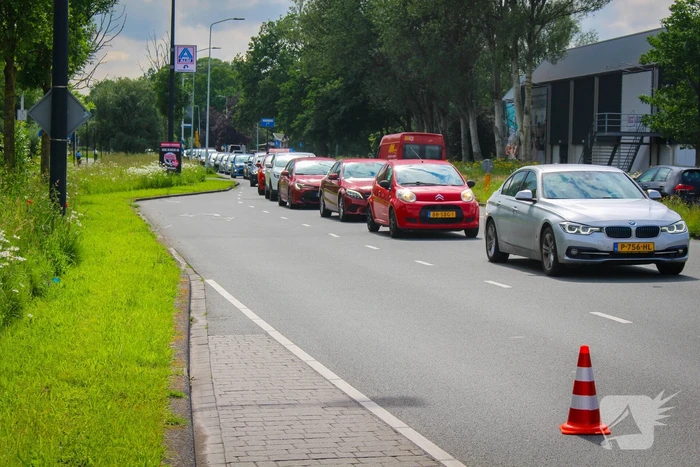 Twee voertuigen betrokken bij kop-staartbotsing