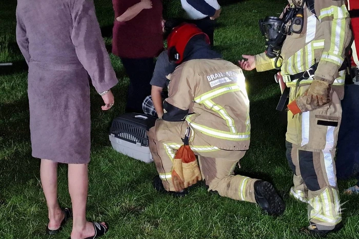 Elektrisch voertuig zorgt voor felle brand en forse schade