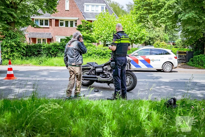 Motorrijder in botsing met auto