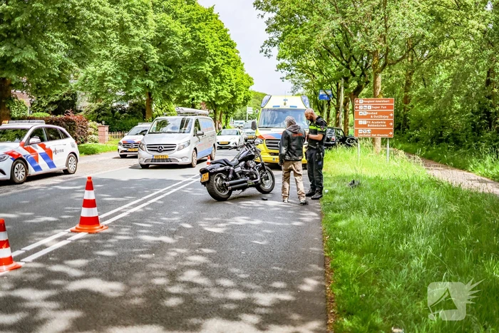 Motorrijder in botsing met auto