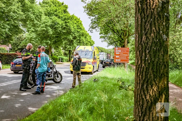 Motorrijder in botsing met auto