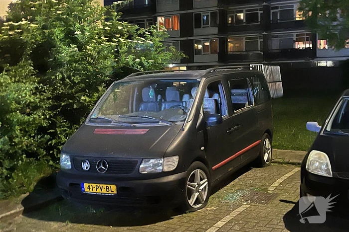 Onderzoek naar explosie in bestelbus