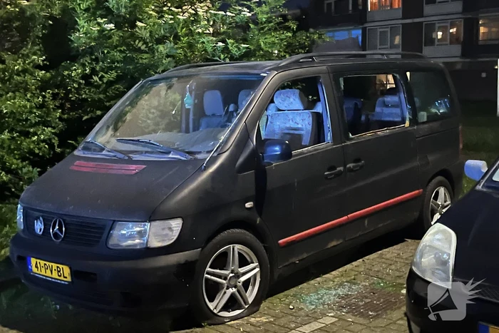 Onderzoek naar explosie in bestelbus