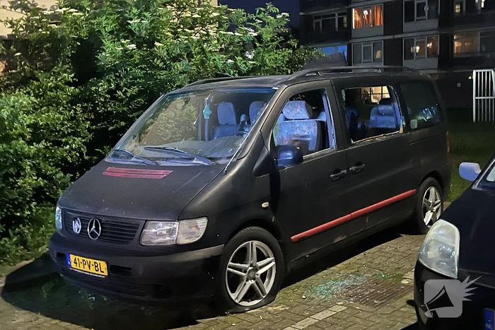 Onderzoek naar explosie in bestelbus