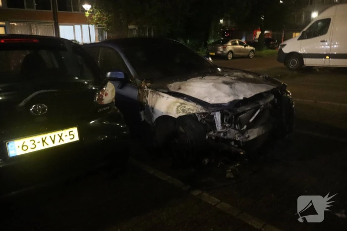 Brand in auto snel onder controle