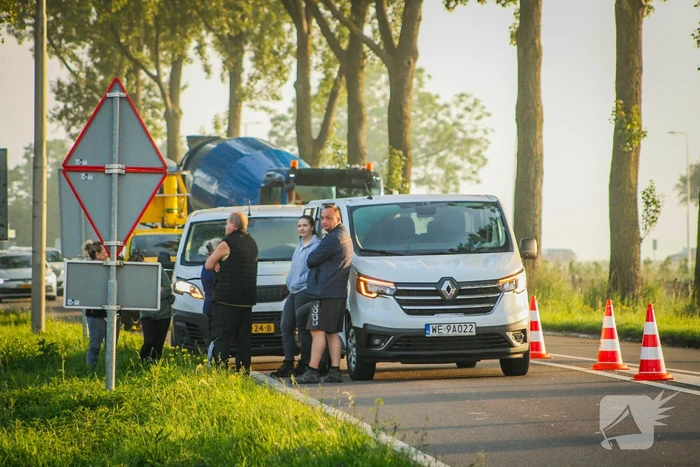 Twee bestelbussen betrokken bij kop-staartbotsing