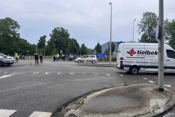 Personen op fatbike gewond bij aanrijding met auto