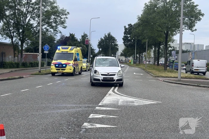 Personen op fatbike gewond bij aanrijding met auto