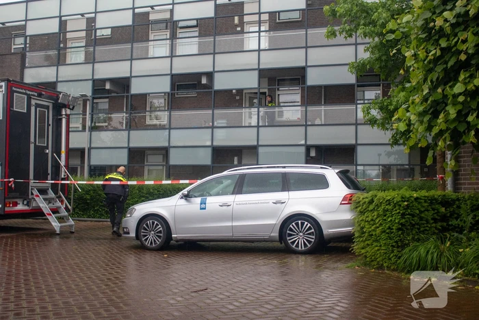 Overleden persoon aangetroffen in woning