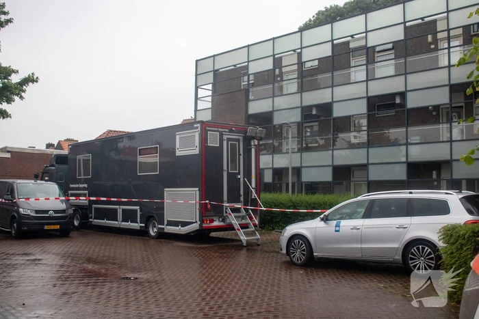 Overleden persoon aangetroffen in woning