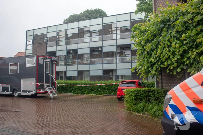 Overleden persoon aangetroffen in woning