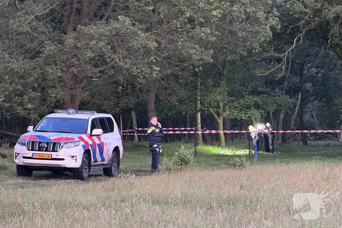 Overleden persoon aangetroffen in buitengebied