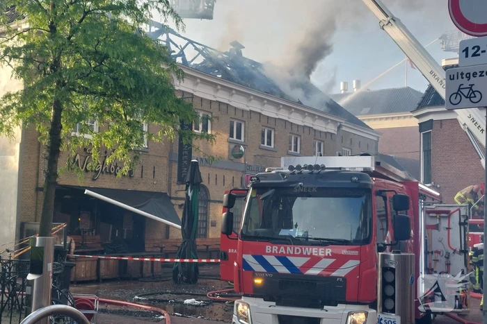 Grote brand in uitgaansgelegenheid