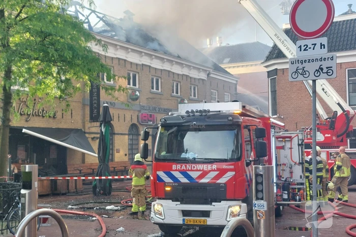 Grote brand in uitgaansgelegenheid