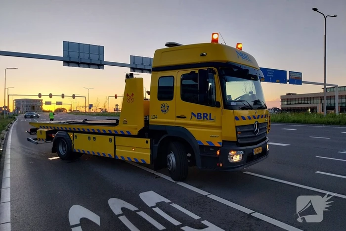 Twee oldtimers in botsing voor verkeerslichten