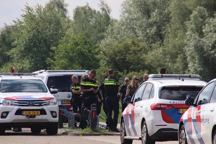 Overleden vrouw in het water aangetroffen