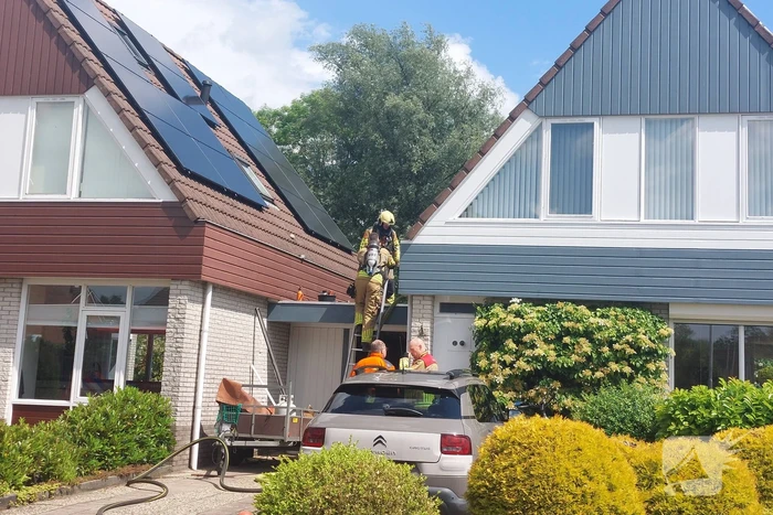 Brand uitgebroken door werkzaamheden op dak