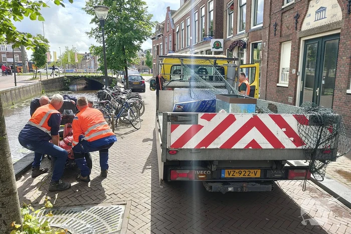 Veel hulpdiensten aanwezig voor scootmobiel in het water